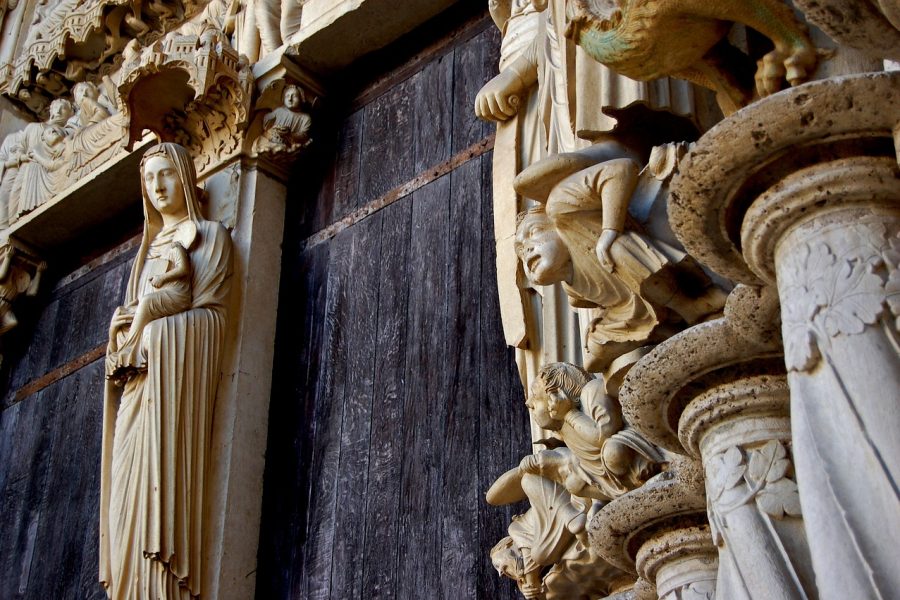 Chartres and its magnificent cathedral: a journey through medieval france