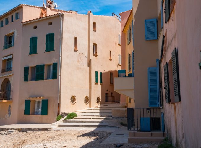 Saint-Tropez Glitz & Glamour